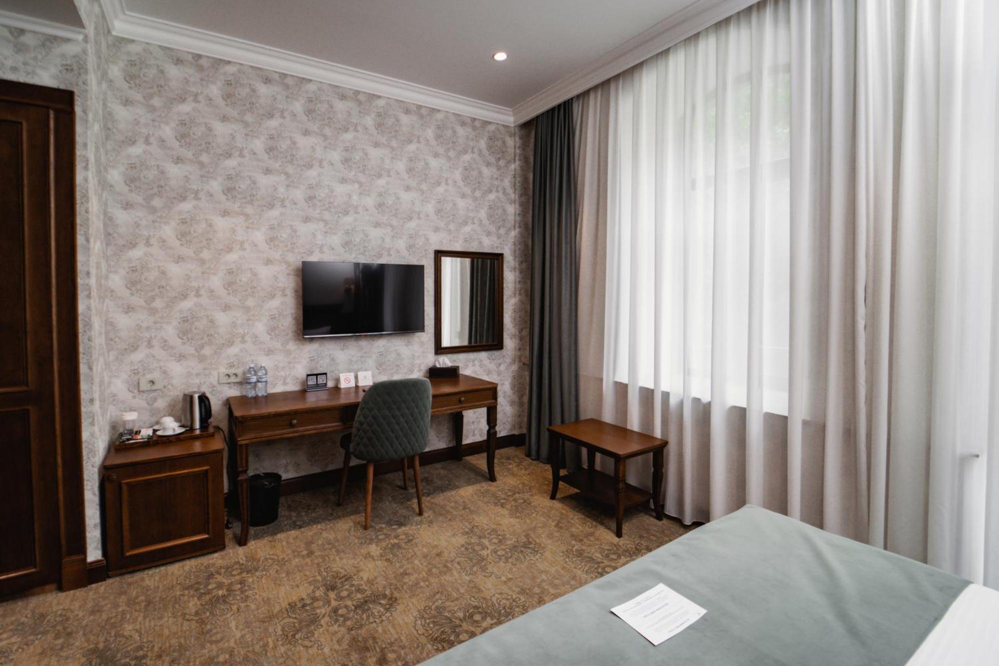 Midway Baku Hotel Eksteriør bilde