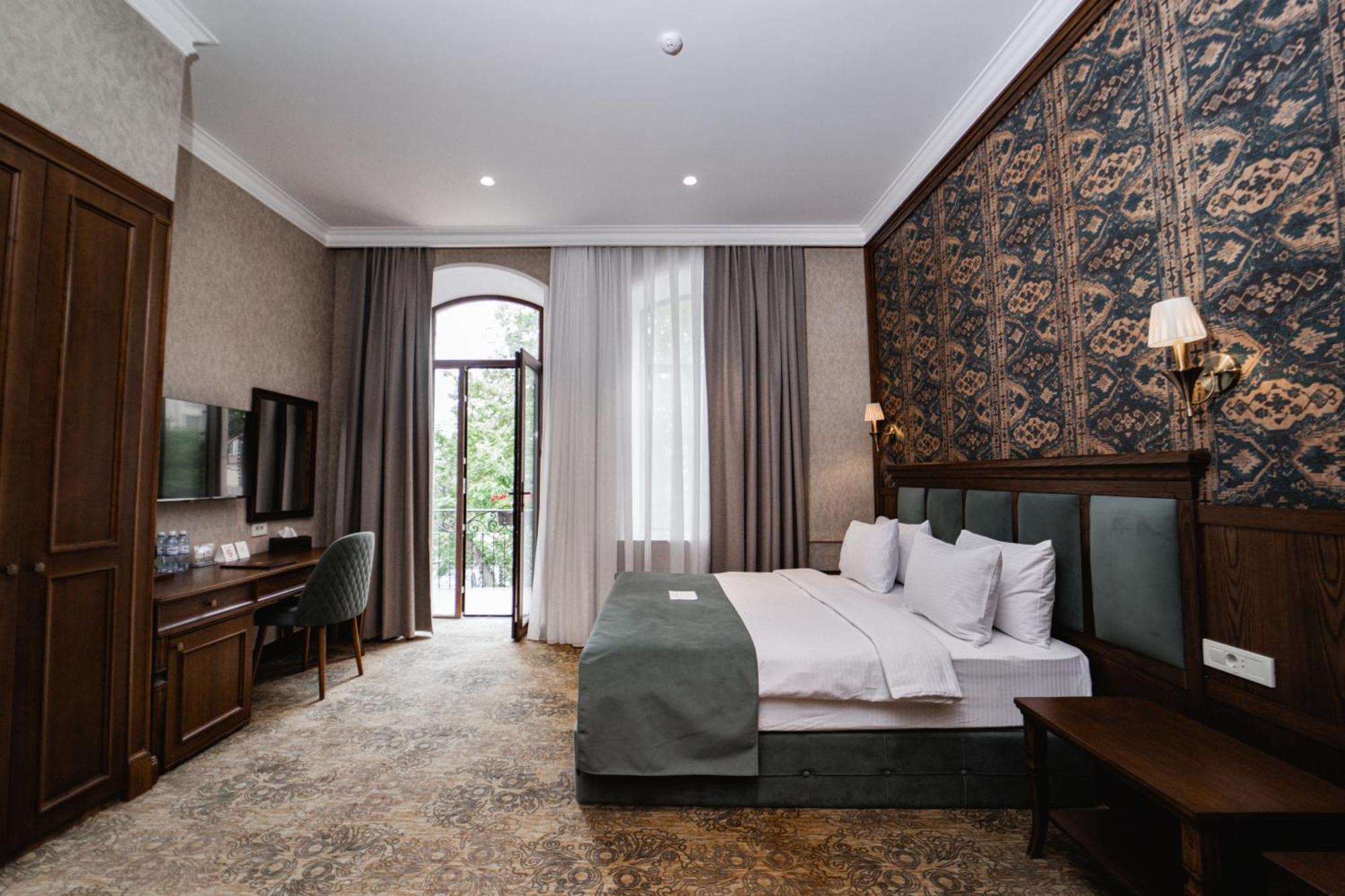Midway Baku Hotel Eksteriør bilde
